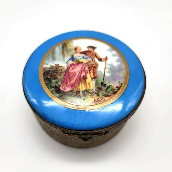 French Limoges Powder Box Antique Couple Mirrored Blue Enamel Top Jewelry DE19
